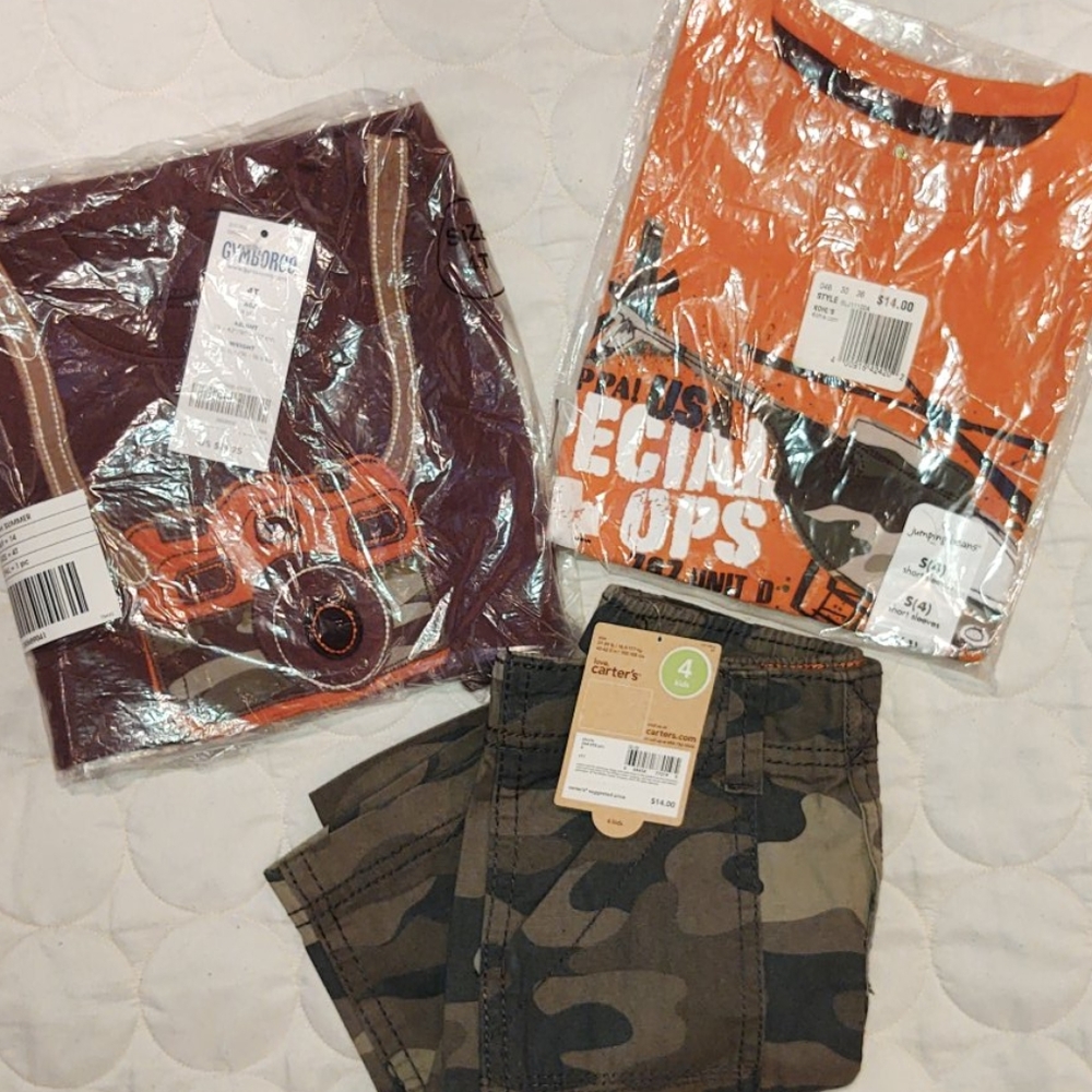 Boys 4T Camo Shorts Sets